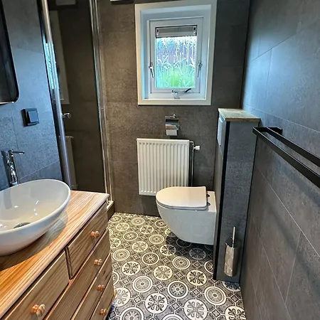 Aan De Rand - Veluwe - Met Sauna * 皮滕