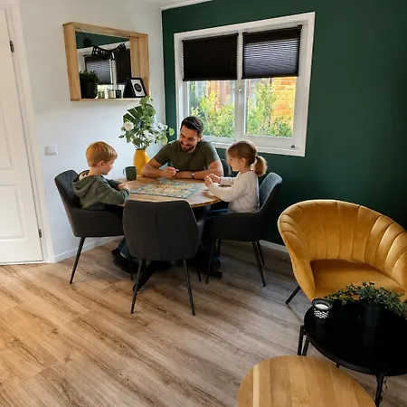 Aan De Rand - Veluwe - Met Sauna Chalet